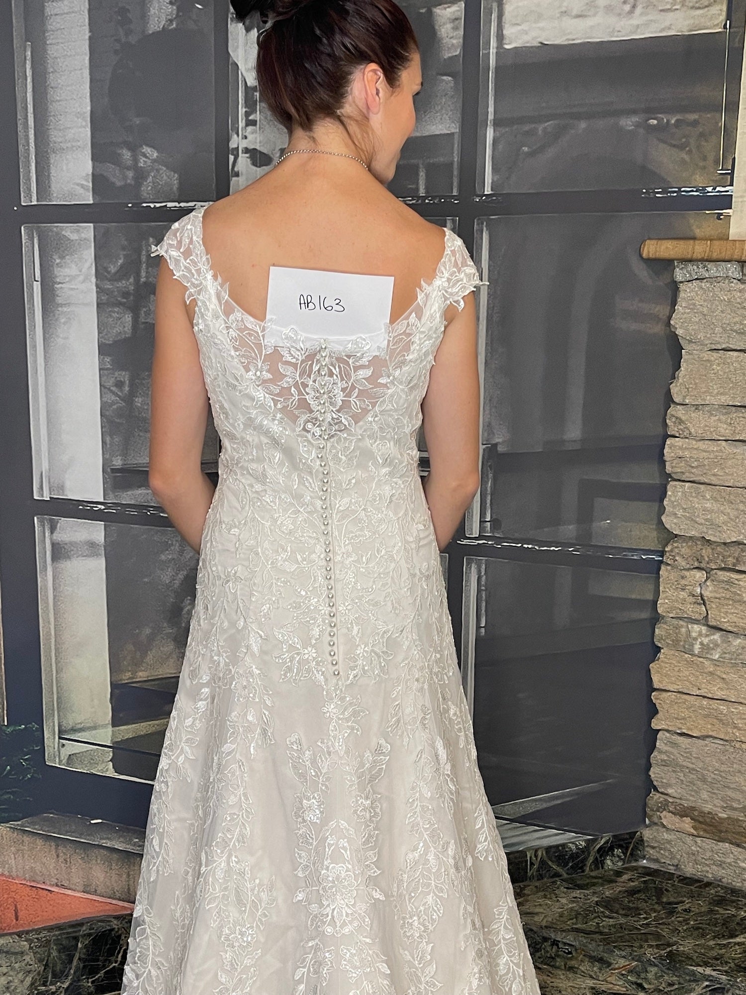 *NEW* Size 16 Drop Waistline Lace Bridal Dress with Strong Boning & Structure - #AB163