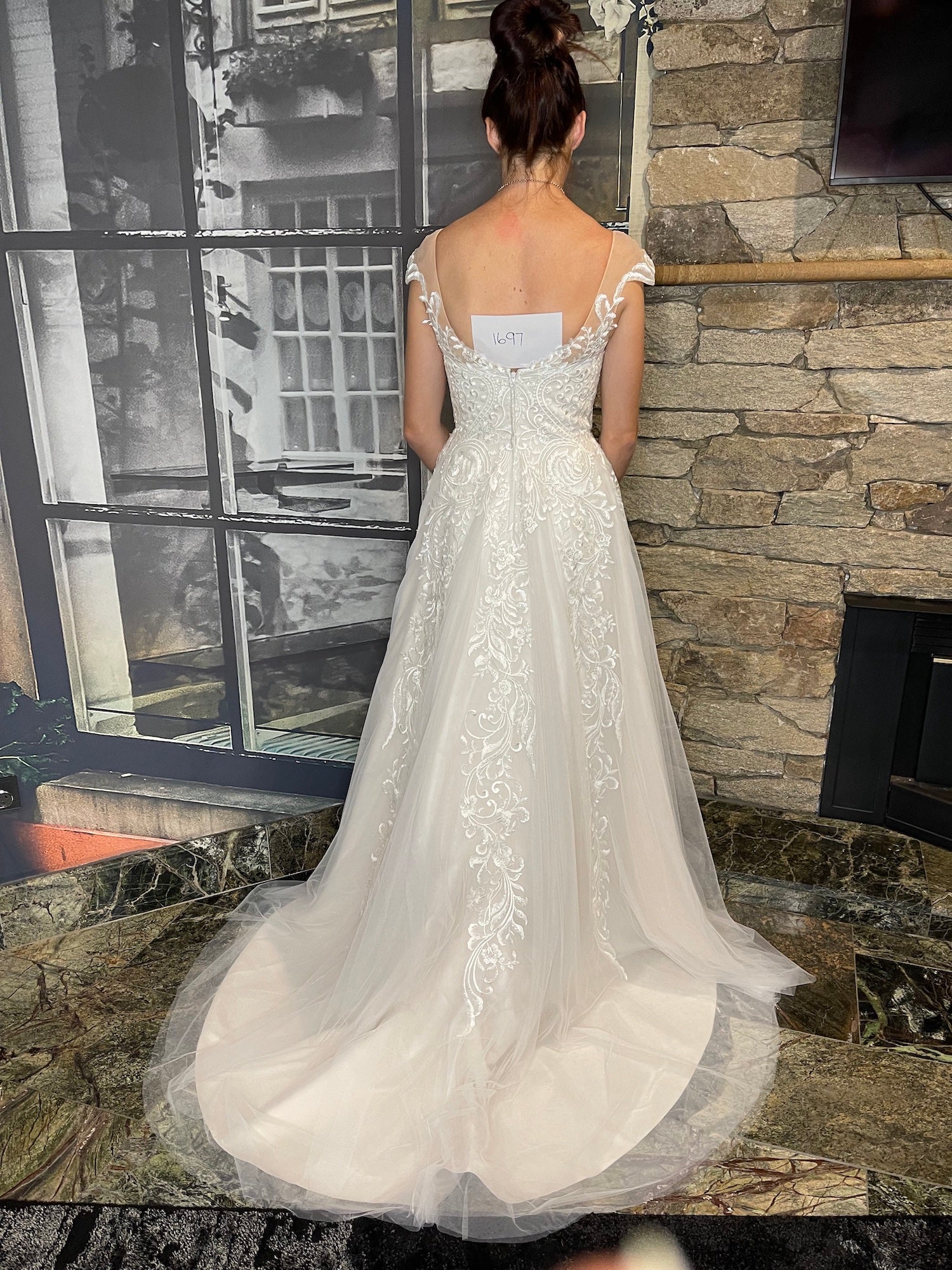 NEW* Designer Wedding Gown Off Shoulder Cap Sleeve A-Line - #1697 NEW* Designer Wedding Gown Off Shoulder Cap Sleeve A-Line - #1697