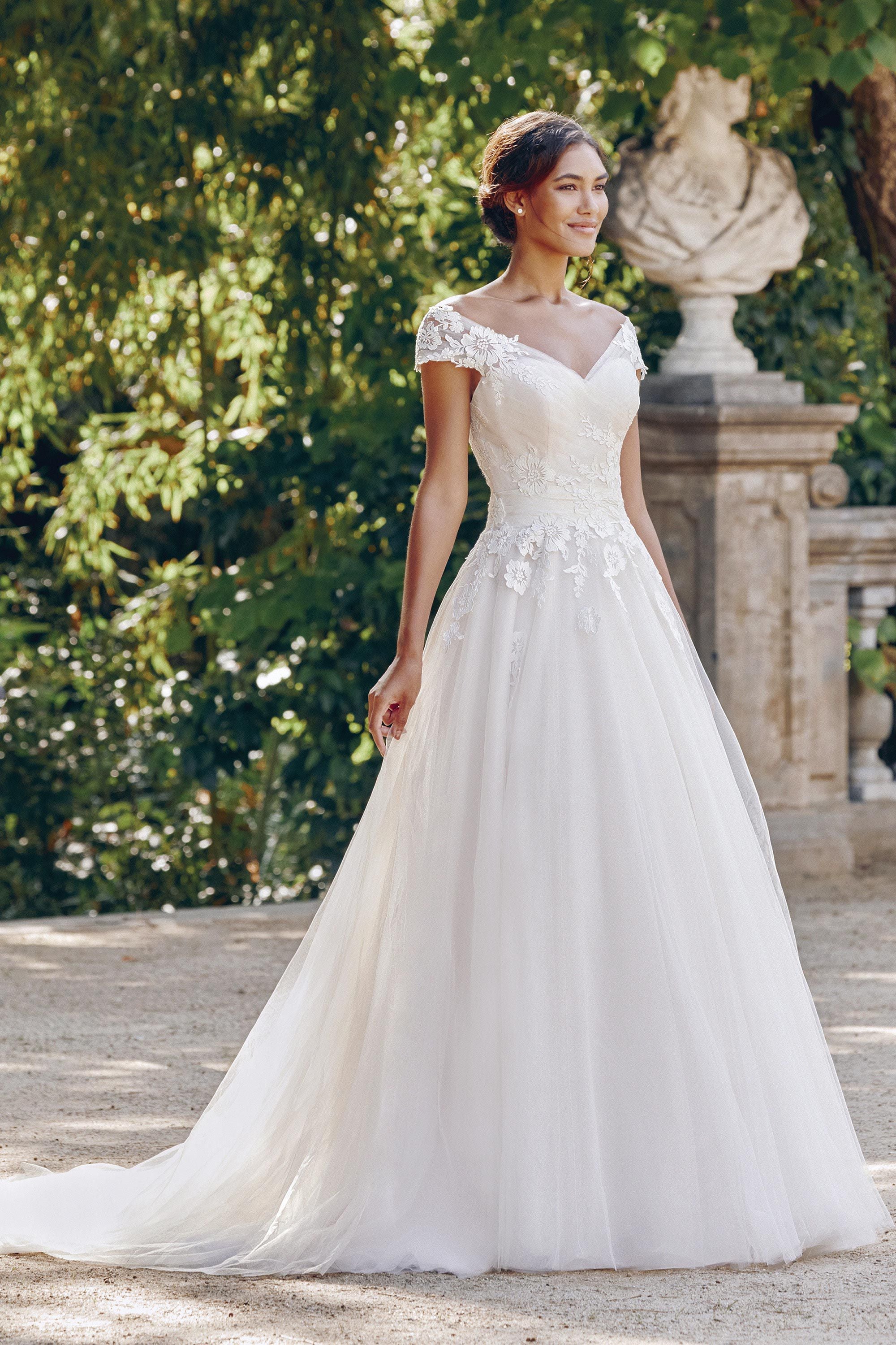 NEW* Sincerity Off The Shoulder Tulle Ball Gown with Lace, Size 14 We NEW* Sincerity Off The Shoulder Tulle Ball Gown with Lace, Size 14 We