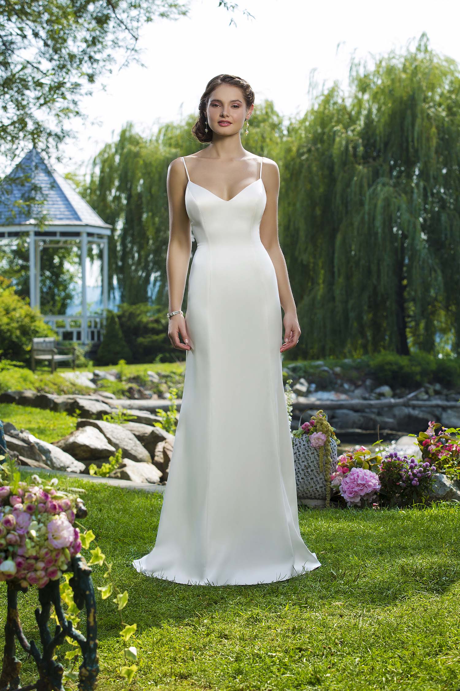 Dress with Lace Overlay A 2 in 1 design. V neckline Bridal Dress 6