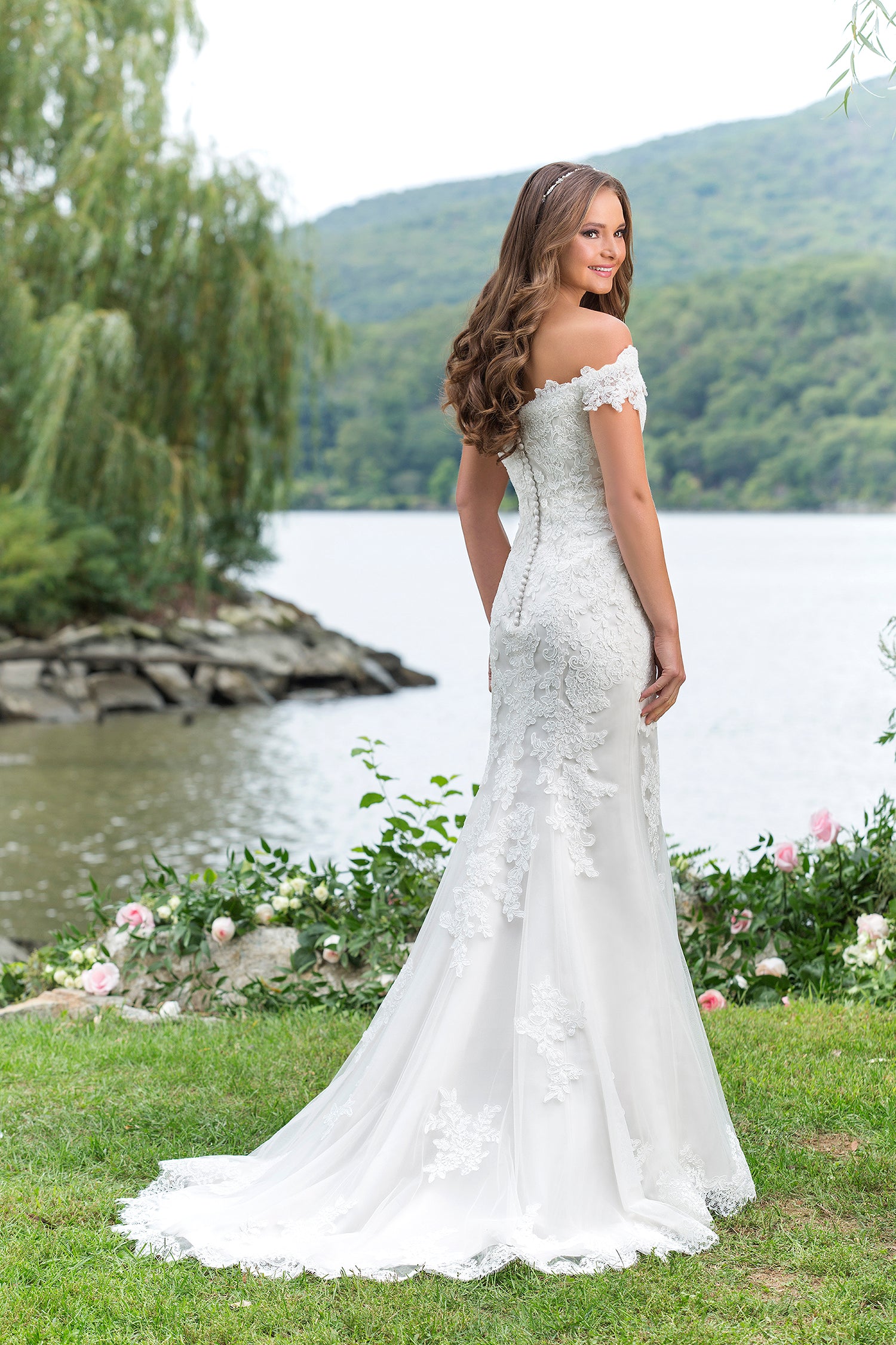 *NEW* Satin with Lace Mermaid Style Off the Shoulder Straps Size 14 Wedding Dress - #6155