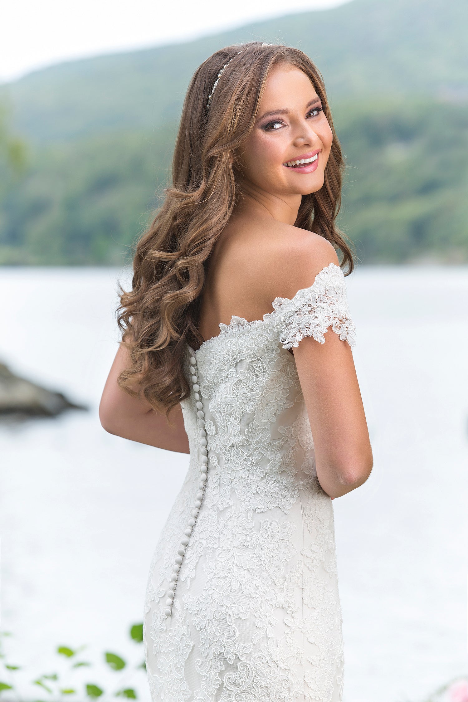 *NEW* Satin with Lace Mermaid Style Off the Shoulder Straps Size 14 Wedding Dress - #6155
