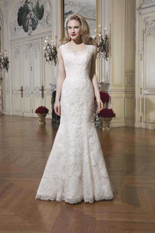 Illusion back with Button detail and flattering Queen Anne neckline - Illusion back with Button detail and flattering Queen Anne neckline -