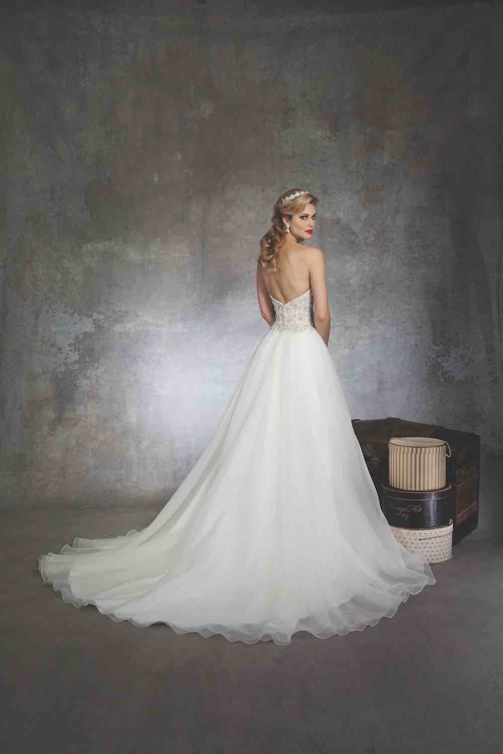 Online Wedding Dress #8670