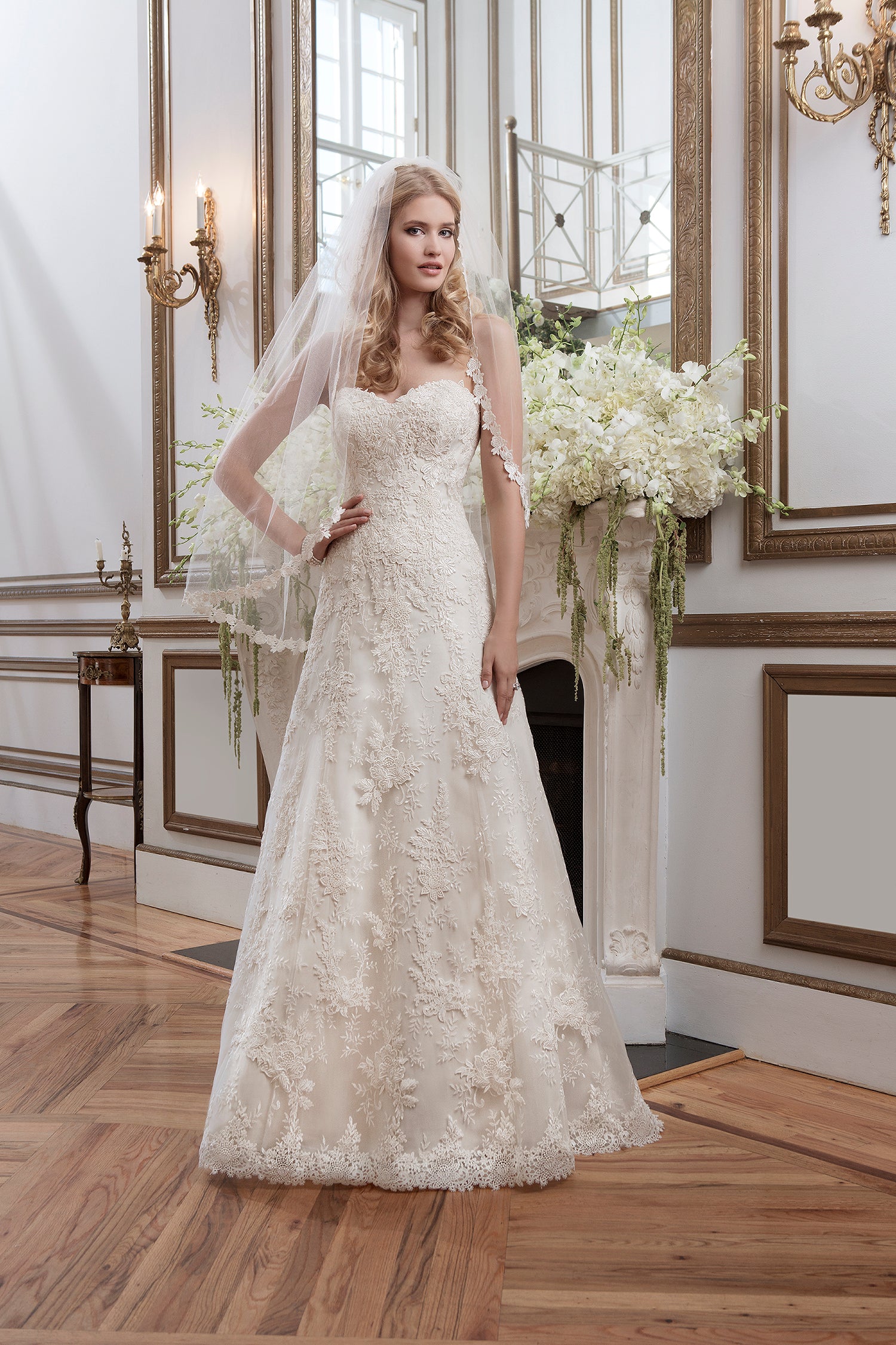 *NEW* Justin Alexander Designer Wedding Gown - #8788
