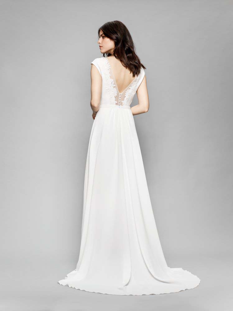 Online Wedding Dress #Full of Love ( no flowers )